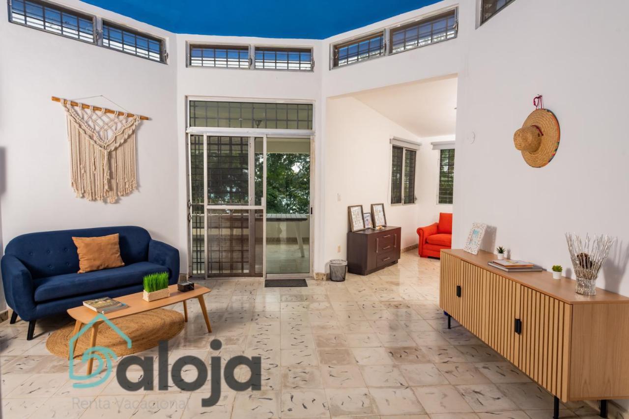 Villa Xtohil With Private Access To The Magic 7 Colors Lagoon Bacalar Eksteriør bilde