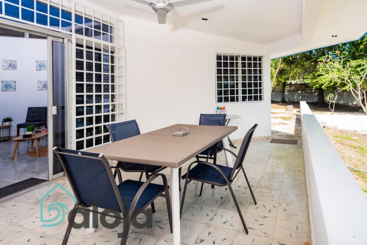 Villa Xtohil With Private Access To The Magic 7 Colors Lagoon Bacalar Eksteriør bilde