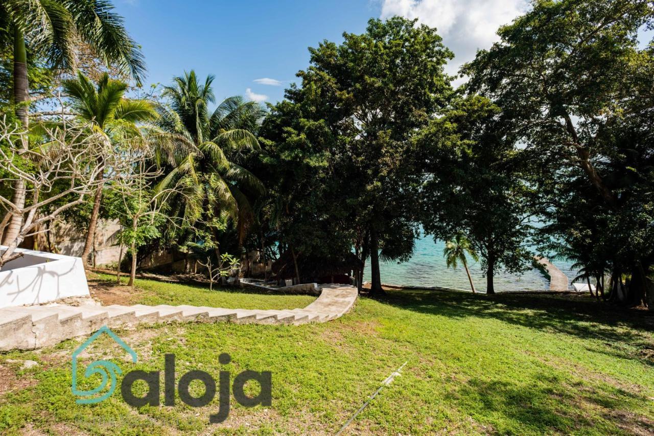 Villa Xtohil With Private Access To The Magic 7 Colors Lagoon Bacalar Eksteriør bilde