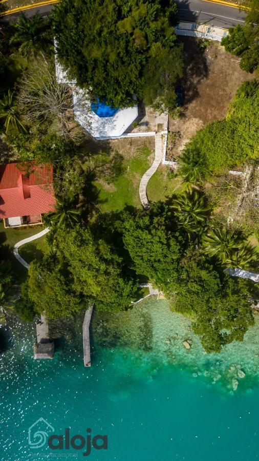 Villa Xtohil With Private Access To The Magic 7 Colors Lagoon Bacalar Eksteriør bilde