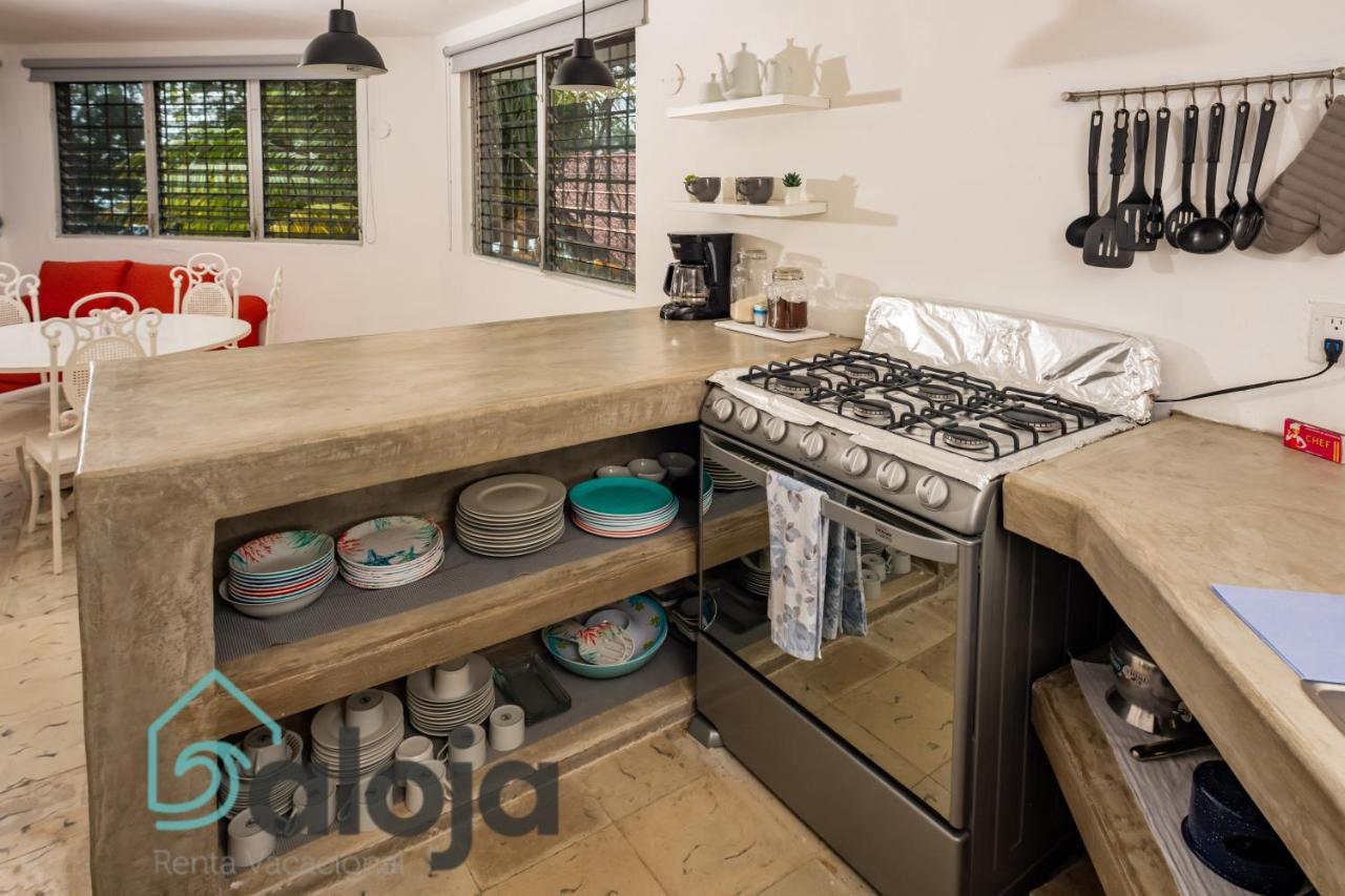 Villa Xtohil With Private Access To The Magic 7 Colors Lagoon Bacalar Eksteriør bilde